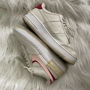 Nike AF1 SHADOW
"Phantom / Echo Pink"